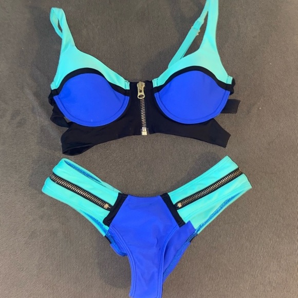 Beach Bunny Endless Summer Set - Picture 2 of 11